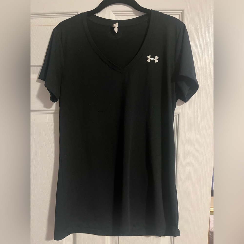 Under Armour- Workout V-Neck